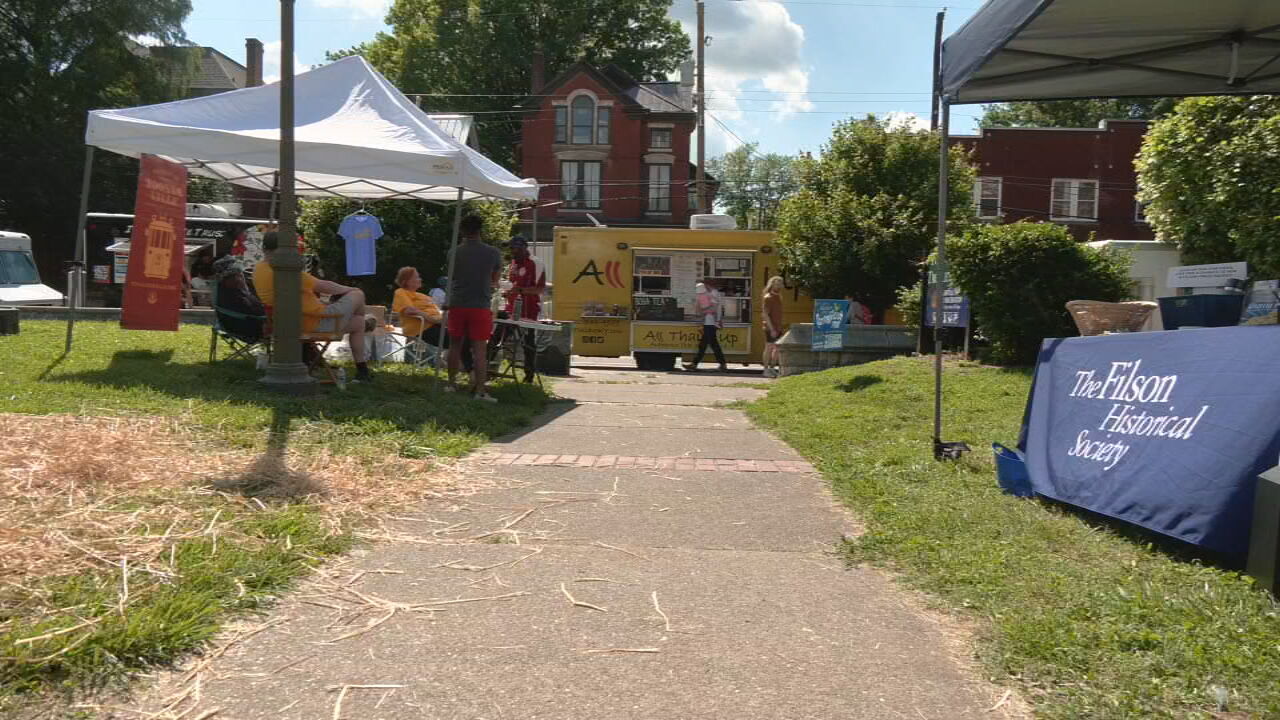 Springfest in Old Louisville brings people to Toonerville Trolley Park